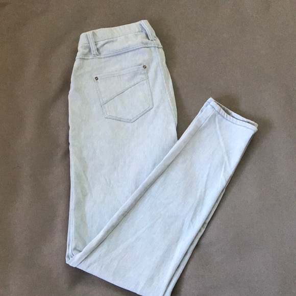 Pants - Picture 2 of 4